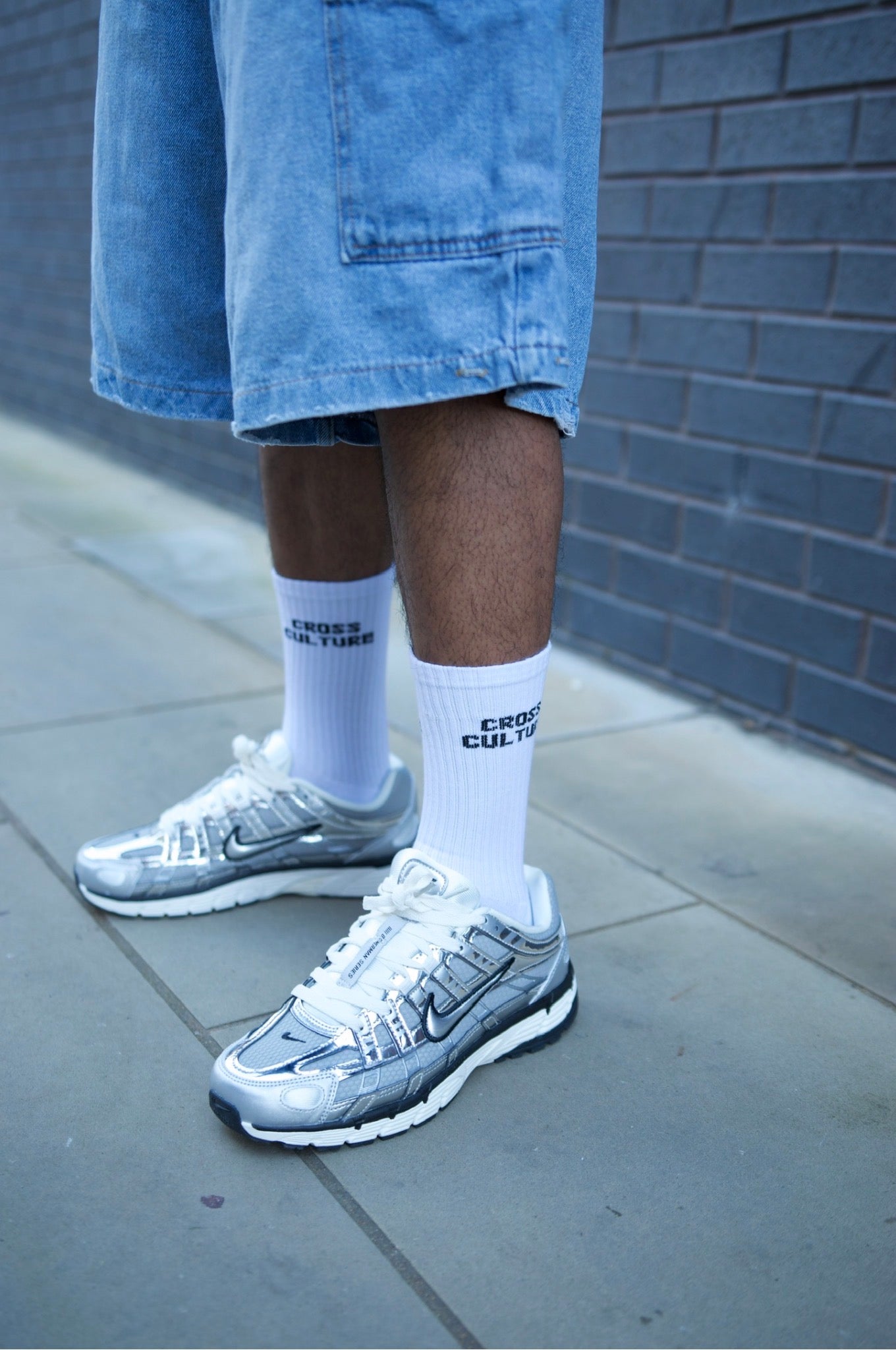 CROSS CULTURE SOCKS